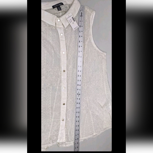 NWT Roz & Ali Semi Sheer Lace Shirt 2X Button Up Sleeveless Cream - Picture 4 of 9